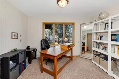 2179 River Road S, Saint Mary's Point, MN 55043 - Photo 13