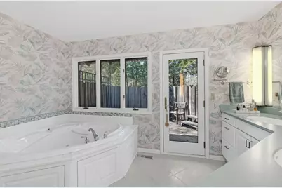 2179 River Road S, Saint Mary's Point, MN 55043 - Photo 19