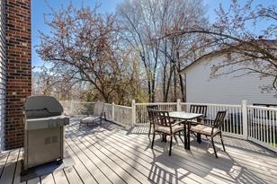 2051 Helmo Ave N - Photo 31