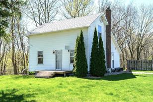 32445 35th St - Photo 3