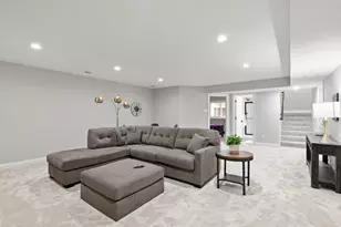 636 Parkside Ct, Eagan, MN 55123 - Photo 23