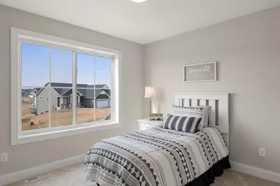 636 Parkside Court, Eagan, MN 55123 - Photo 19