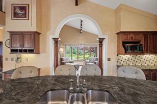 17895 Ixonia Ave - Photo 11