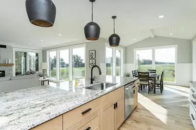 2630 Scenic Point Drive SW, Rochester, MN 55902 - Photo 15