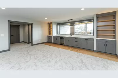 2630 Scenic Point Drive SW, Rochester, MN 55902 - Photo 33