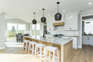 2630 Scenic Point Dr SW, Rochester, MN 55902 - Photo 11