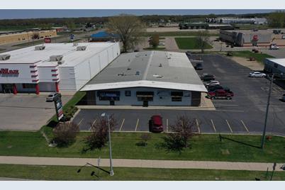 2015 1st Street S, Willmar, MN 56201 - Photo 7