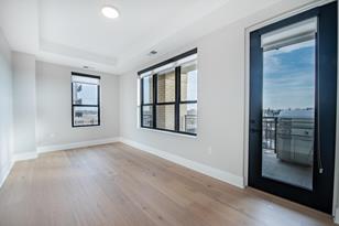 3945 Market St - Photo 7