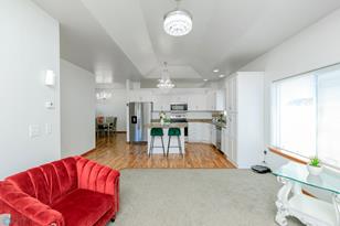 910 41st Ave S - Photo 7