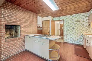 1774 Hampshire Ave - Photo 17