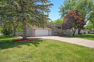 301 Oriole Ave S - Photo 45