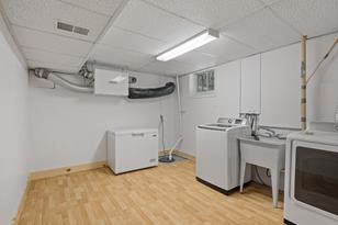 301 Oriole Ave S - Photo 35