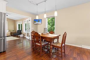 1320 11th Ave NE - Photo 9