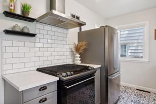 5717 Morgan Ave S - Photo 11
