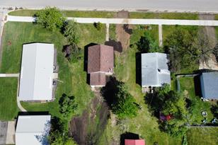 517 1st St NW - Photo 7