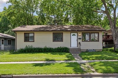 252 Robie Street E, Saint Paul, MN 55107 - Photo 1