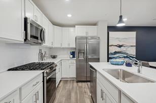 3040 Cedar St - Photo 3