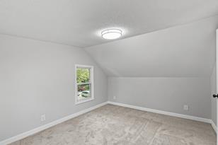 281 Hazelwood St - Photo 23