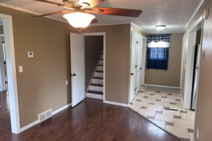 454 W Bridge St, Havana, MN 55060