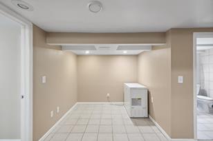 2210 Spruce Pl - Photo 31