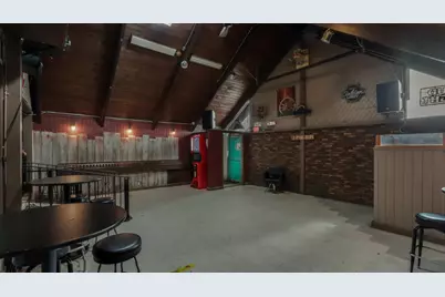 619 Broadway Street S, Menomonie, WI 54751 - Photo 9