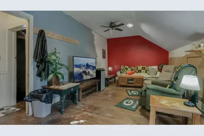 619 Broadway Street S, Menomonie, WI 54751 - Photo 25