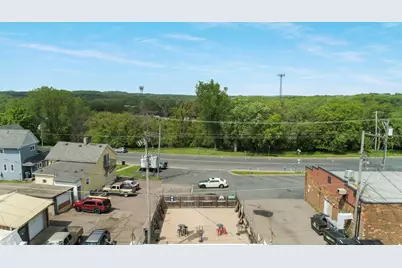 619 Broadway Street S, Menomonie, WI 54751 - Photo 5