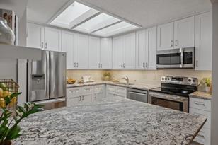 981 Zanzibar Ln N - Photo 15