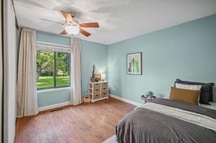 981 Zanzibar Ln N - Photo 25