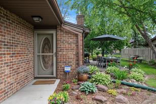 981 Zanzibar Ln N - Photo 3