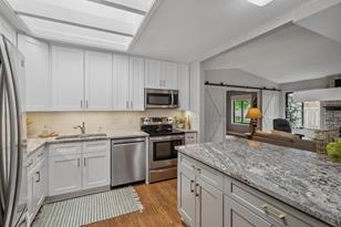 981 Zanzibar Ln N - Photo 17