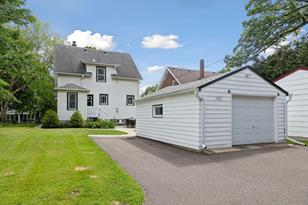 1379 Breda Ave - Photo 43