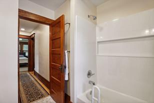 1379 Breda Ave - Photo 31