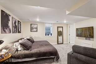 1379 Breda Ave - Photo 35