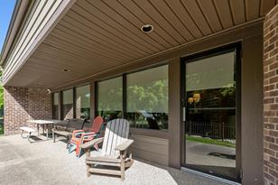 7601 W 101st St - Photo 25