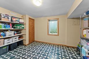 2383 Schoolmaster Dr - Photo 17