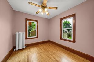 885 Livingston Ave - Photo 17