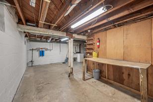 5839 Quebec Ave N - Photo 31