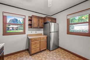 5839 Quebec Ave N - Photo 19