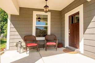 3025 Fairway Dr - Photo 3