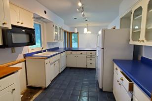 460 1st St - Photo 3