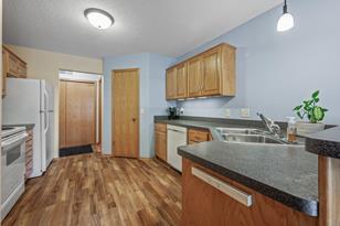 12340 Zealand Cir N - Photo 11