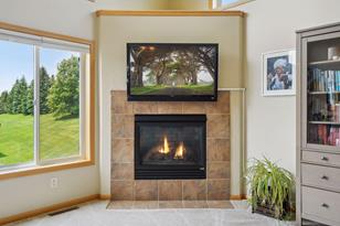 20569 Hampshire Way - Photo 7