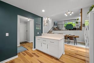 4405 Jonquil Ln N - Photo 9