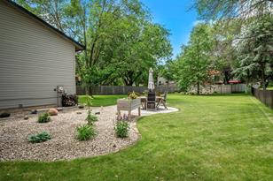 4405 Jonquil Ln N - Photo 33