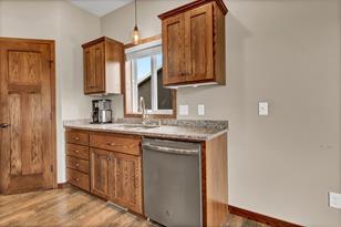 3075 12th Ave N - Photo 15