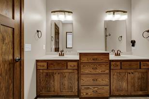 3075 12th Ave N - Photo 31