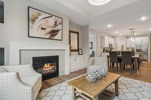 6672 Lamplight Dr - Photo 11