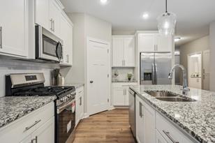 6672 Lamplight Dr - Photo 7