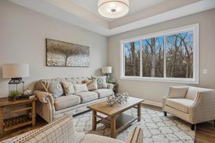 6672 Lamplight Dr - Photo 13